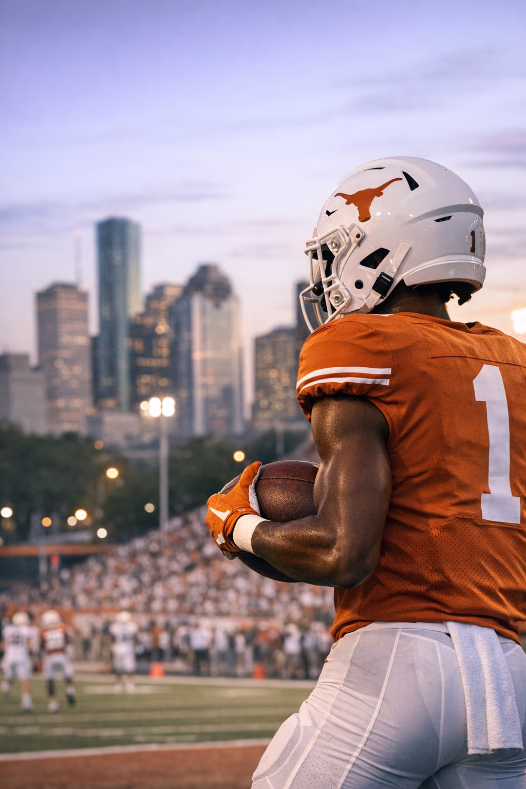 Football’s Niblett Lands on Paul Hornung Award Watch List